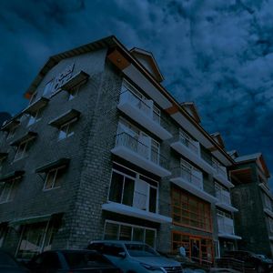 Hotel One Naran